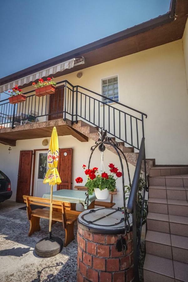 Apartment Sandra أوماغ المظهر الخارجي الصورة